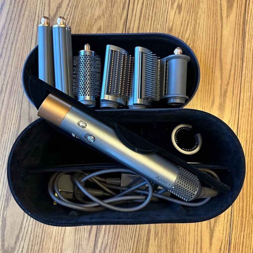 Dyson Air Wrap Multi Styler - Complete Set + Curly/Wave Diffuser